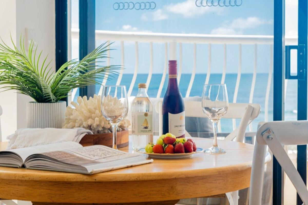 Oceanfront 1 Bedroom Athena By The Sea Apartment Gold Coast